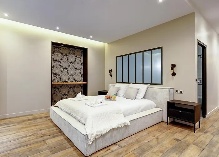 334 Parisian Loft - Superb In