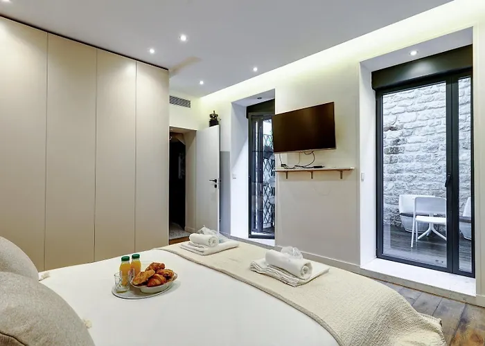 334 Parisian Loft - Superb In Париж